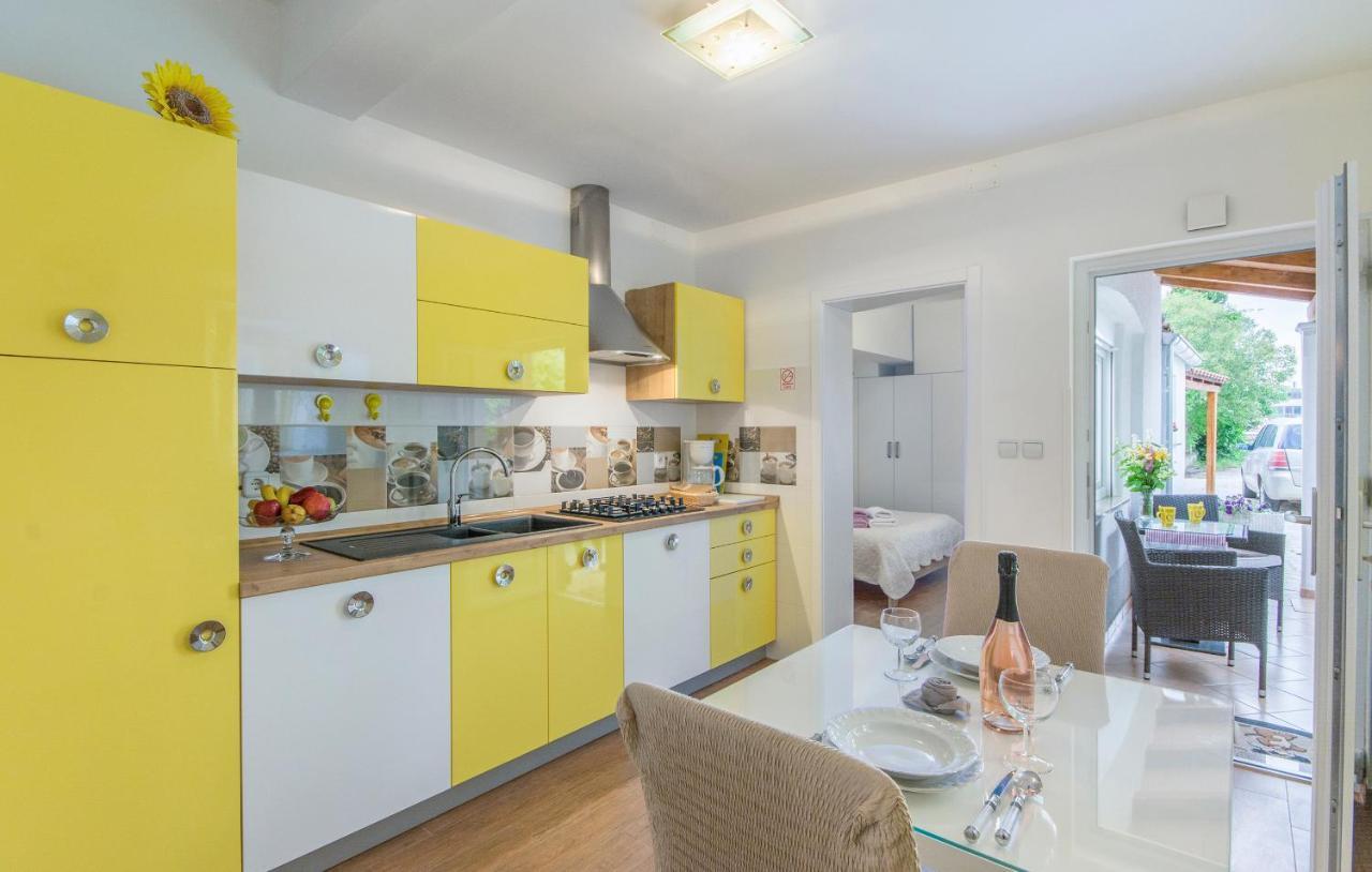 Apartmani Cupar Poreč Exteriör bild
